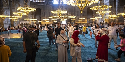 Ayasofya  ve İslama geçiş merasimleri