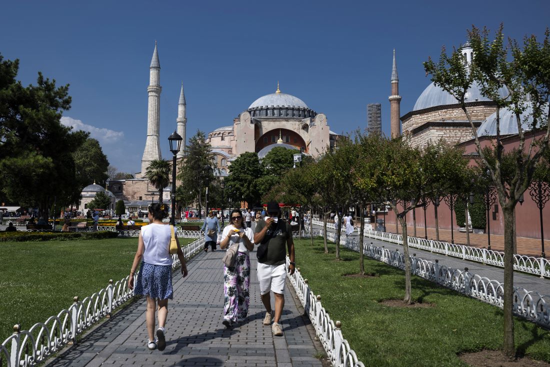 Ayasofya’da her gün İslam’a geçiş merasimi (ihtida) yapılıyor