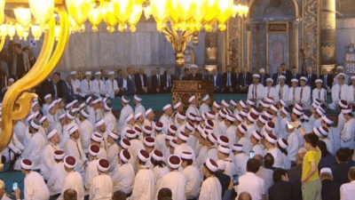Ayasofya’da İslam’a Geçiş Törenleri. Ayasofya’da her gün İslam’a geçiş törenleri