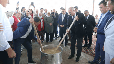 Çanakkale’nin Ayvacık ilçesine bağlı Bektaş köyünde Türk Mutfağı Haftası kutlama