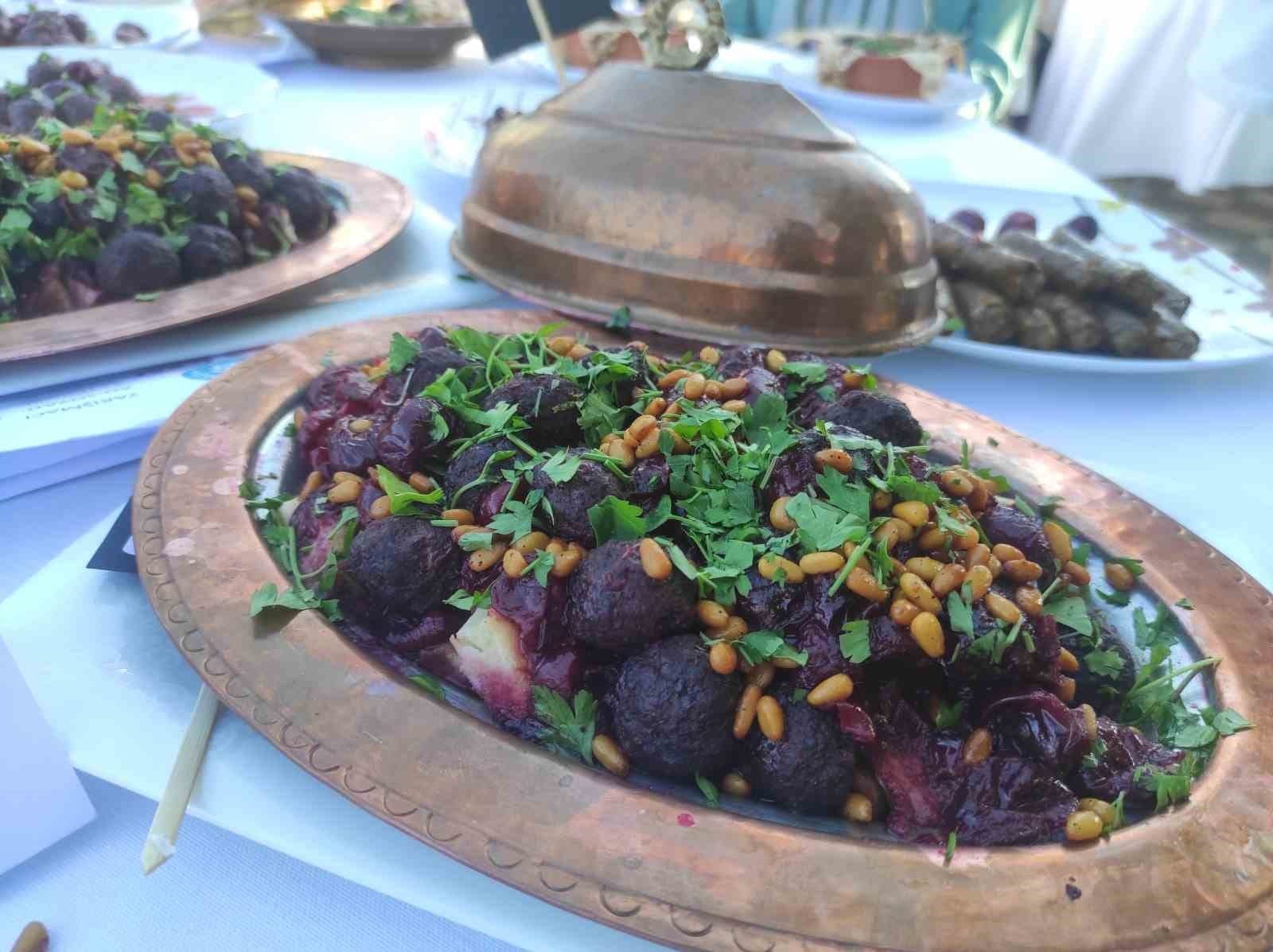 Kiraz festivalinde lezzet yarışı: Kirazdan Kebap 1’nci oldu