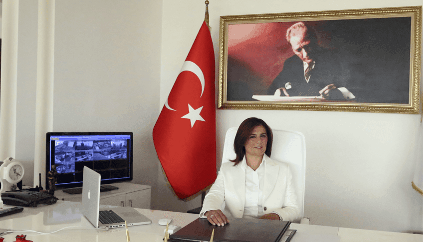 Çerçioğlu, CHP'den İstifa Etti Fırtına Koptu: Methiyelerden Eleştiri Yağmuruna! Aydın’ın