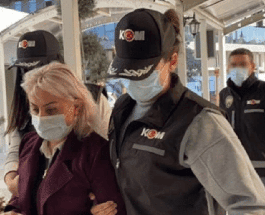 Cumhurbaşkanı Erdoğan'a Diplomanı Göster Diyene Bak!... Cumhurbaşkanımıza “diploman nerede” diyen