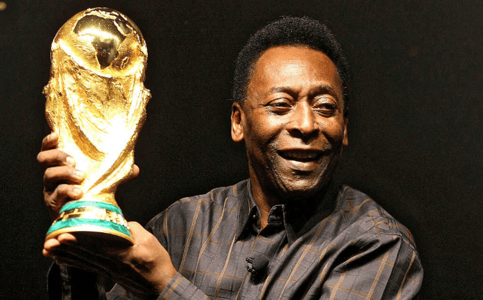 Pelé’ Kimdir? Aslen Nerelidir? Hangi Takımlarda Oynamıştır? Pelé' Kimdir? Aslen Nerelidir? Hangi Takımlarda Oynamıştır? Futbol dünyası, tarih